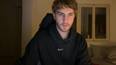 Snapshot of melodicass chatting on 23, 12, 2025 Melodicass online show from 23, 12, 2025