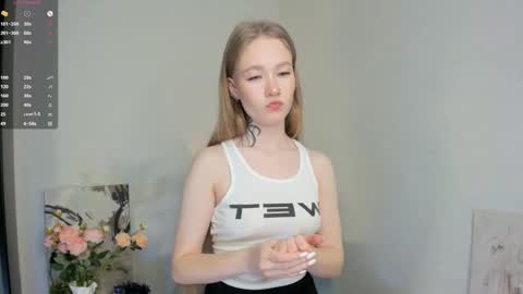 Snapshot of melodievejar chatting on 3, 2, 2026 melodievejar online show from 3, 2, 2026