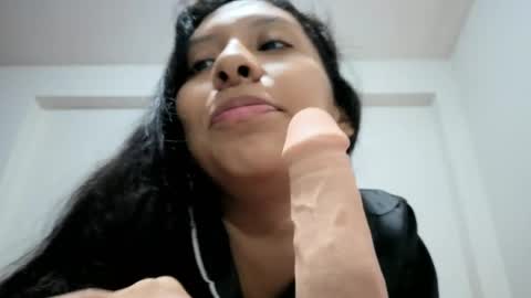 Snapshot of melody24_ chatting on 3, 6, 2026 melody24_ online show from 3, 6, 2026