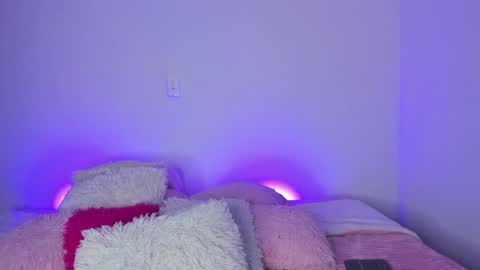 Snapshot of melody__77 chatting on 29, 1, 2025 online show from 29, 1, 2025