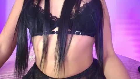 Snapshot of melody__77 chatting on 15, 11, 2025 online show from 15, 11, 2025