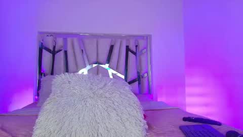 Snapshot of melody__77 chatting on 27, 11, 2025 online show from 27, 11, 2025