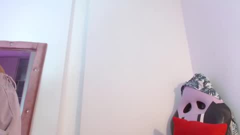 melody_mercy online show from 20, 2, 2025