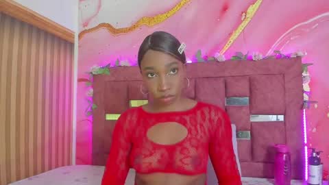 Snapshot of melody_paris chatting on 8, 6, 2026 Mixie online show from 8, 6, 2026