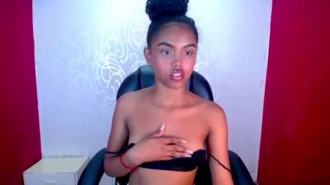 Snapshot of melody_stan chatting on 10, 12, 2024 I AM MELODY online show from 10, 12, 2024