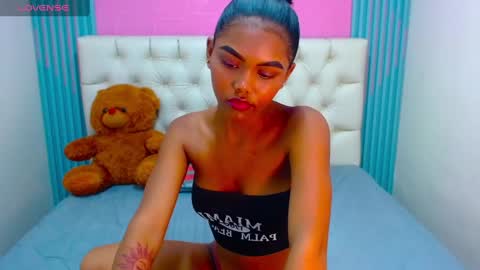 Snapshot of melody_stan chatting on 15, 12, 2024 I AM MELODY online show from 15, 12, 2024