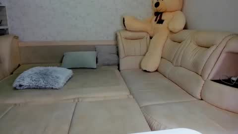 Masha online show from 8, 1, 2025