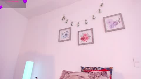 Snapshot of mely_rosee chatting on 16, 7, 2026 online show from 16, 7, 2026