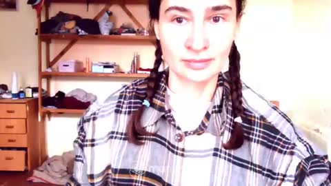 Snapshot of memorningdew chatting on 1, 1, 2025 Yummygirl online show from 1, 1, 2025