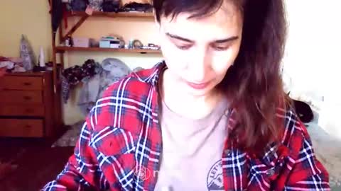 Snapshot of memorningdew chatting on 16, 9, 2025 Yummygirl online show from 16, 9, 2025