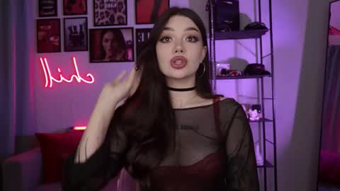 Amy Meow online show from 17, 9, 2025