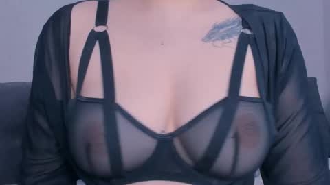 Snapshot of meow_rinnie chatting on 3, 3, 2026 My links --- online show from 3, 3, 2026