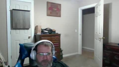 mercer1977 online show from 12, 6, 2026