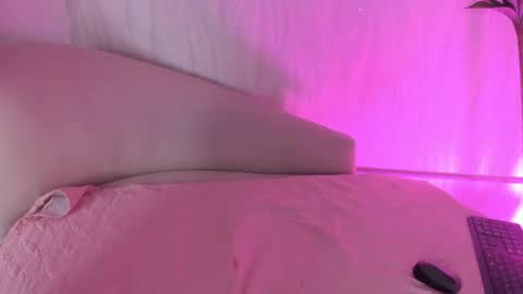   online show from 17, 2, 2026