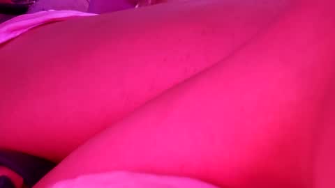 Snapshot of merelyalover chatting on 2, 2, 2025 gurlnips online show from 2, 2, 2025