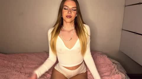 Rina online show from 5, 4, 2026