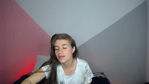 Snapshot of merily_duff chatting on 3, 2, 2026 MERILY online show from 3, 2, 2026