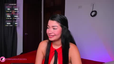 Snapshot of merlia_model chatting on 27, 10, 2025 instagram fernandatoloza01  online show from 27, 10, 2025