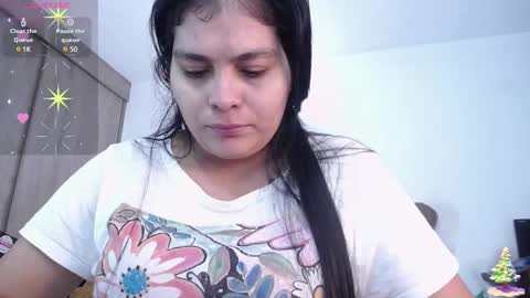 Snapshot of merylintiwg01 chatting on 30, 12, 2024 M online show from 30, 12, 2024