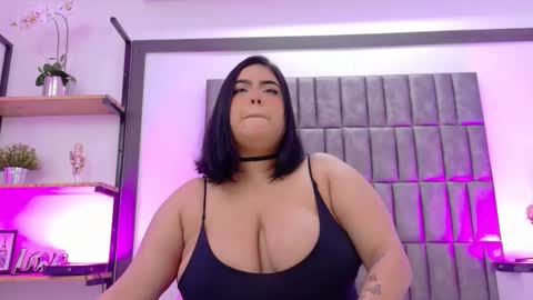 Snapshot of merystone chatting on 18, 3, 2026 Mery Stone online show from 18, 3, 2026