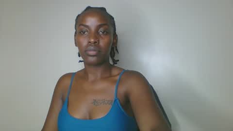 meggy and bree online show from 13, 3, 2026