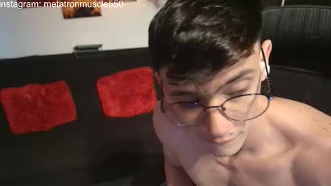 Snapshot of metatron_muscle chatting on 31, 1, 2026 Dany online show from 31, 1, 2026