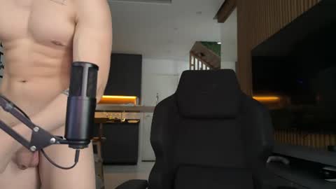 Snapshot of mettew22cm chatting on 2, 7, 2026 mettew22cm online show from 2, 7, 2026