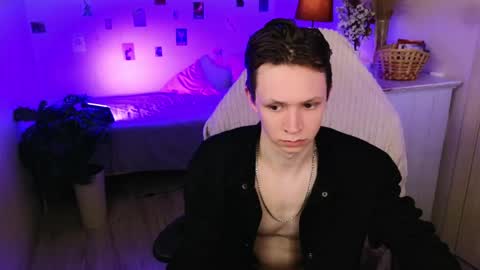 MEVERIK OUSHEN online show from 11, 5, 2026