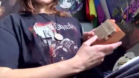 Finn The Incubus online show from 21, 1, 2025