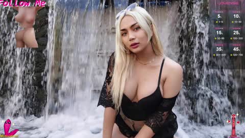 Snapshot of mhia_devil chatting on 1, 12, 2024 miss devil online show from 1, 12, 2024