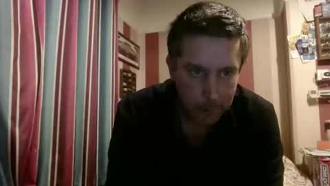 Snapshot of mhunk123 chatting on 14, 12, 2024 mhunk123 online show from 14, 12, 2024