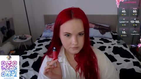 Snapshot of mi_cherry chatting on 30, 4, 2026 Alice online show from 30, 4, 2026
