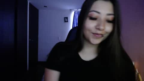 Mia zoe online show from 21, 2, 2025