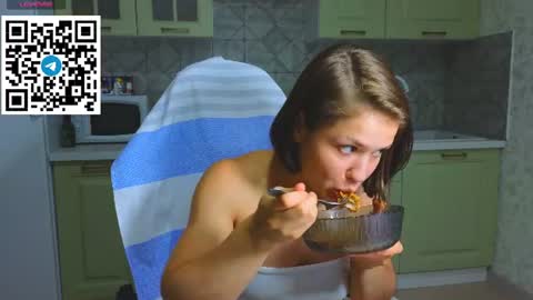 Snapshot of mia___lunaa chatting on 26, 6, 2026 Mia online show from 26, 6, 2026