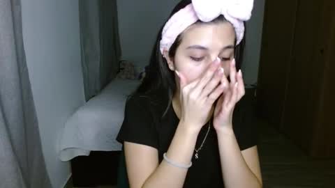 Snapshot of mia__lopez_ chatting on 11, 11, 2025 Mia online show from 11, 11, 2025