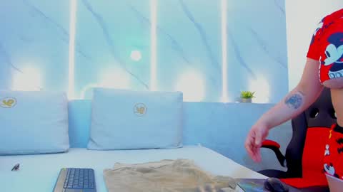 Snapshot of mia_becke chatting on 27, 1, 2025 Mia online show from 27, 1, 2025