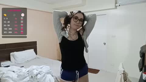 mia_boone online show from 9, 3, 2025