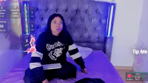 Snapshot of mia_cavallii chatting on 3, 2, 2026 mia_cavallii online show from 3, 2, 2026