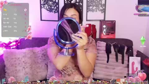 Mia online show from 22, 5, 2026