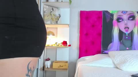 Mia Elieth online show from 10, 2, 2026