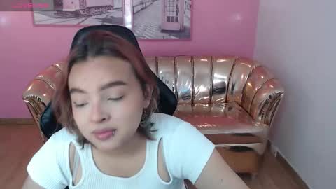 Mia online show from 21, 10, 2025