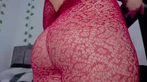 Snapshot of mia_garcia2 chatting on 9, 7, 2026 MIA online show from 9, 7, 2026