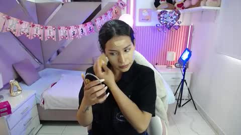 mia_garcia28 online show from 23, 2, 2026