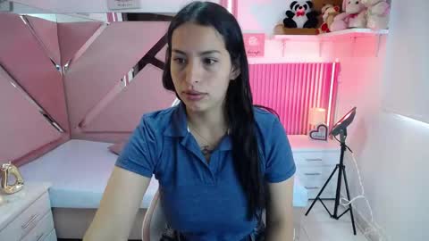 Snapshot of mia_garcia28 chatting on 11, 5, 2026 mia_garcia28 online show from 11, 5, 2026