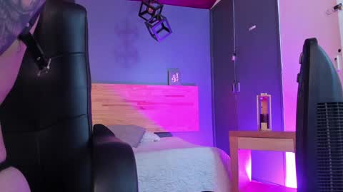 Val  online show from 23, 12, 2024