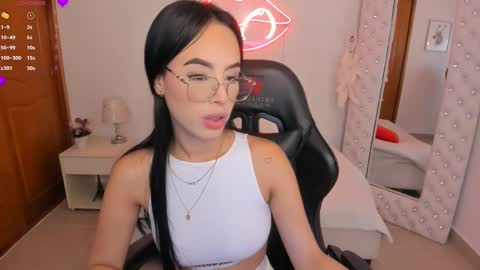    online show from 5, 3, 2025