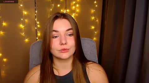 mia_lemm online show from 8, 10, 2025