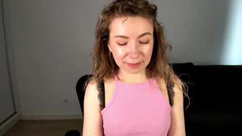 Mia online show from 14, 4, 2026