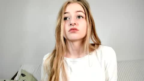 Mia here Appreciate your support online show from 16, 4, 2026