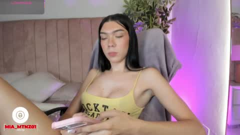 mia_mtnz02 online show from 21, 5, 2026